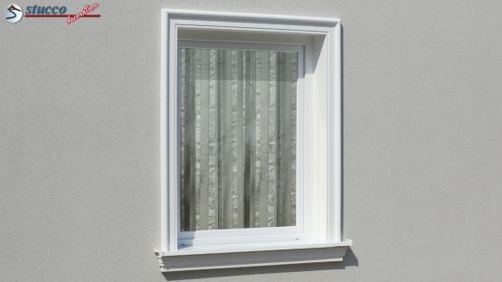 Fensterumrandung mit Stuck