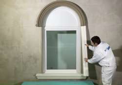 An den Rundbogen kann eine in Größe und Muster identische Profilleiste anschließen. An den Rundbogen kann eine in Größe und Muster identische Profilleiste anschließen.