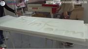 3D Logo Herstellung - Grundplatte zusammenkleben 3D Logo Herstellung - Grundplatte zusammenkleben