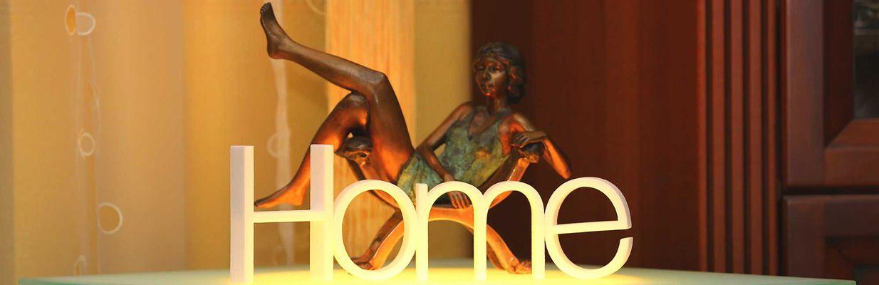 3D Buchstaben - Wort 'Home' 3D Buchstaben - Wort 'Home'