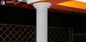 Beschichtete Säulen mit glattem Säulenschaft Beschichtete Säulen mit glattem Säulenschaft