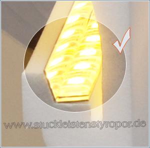 Indirekte Beleuchtung mit Reflektorstreifen Indirekte Beleuchtung mit Reflektorstreifen