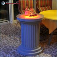 Beschichtete Dekosäule mit rot leuchtender RGB LED Beleuchtung Beschichtete Dekosäule mit rot leuchtender RGB LED Beleuchtung