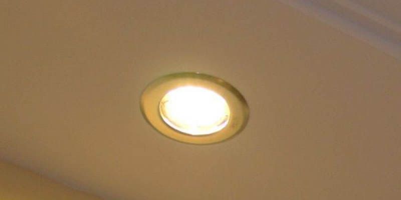 LED Einbaurahmen für LED Spot Deckenleuchte gold