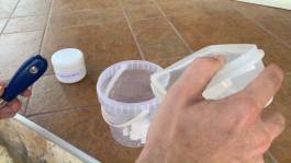 Etwas Wasser dazugeben