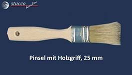 Pinsel mit Holzgriff