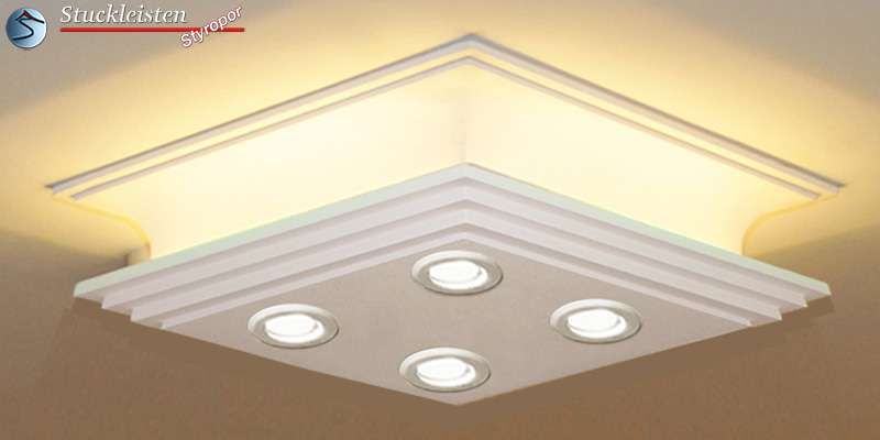 Cottbus 308-209 Deckenlampenkörper mit installierten warmweißen LED Spots und warmweißem LED Strip Cottbus 308-209 Deckenlampenkörper mit installierten warmweißen LED Spots und warmweißem LED Strip