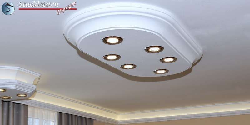 LED Deckenleuchte Stuck Düren 400+21 mit geradem Endstück und anschließender Zierleiste Düren 21